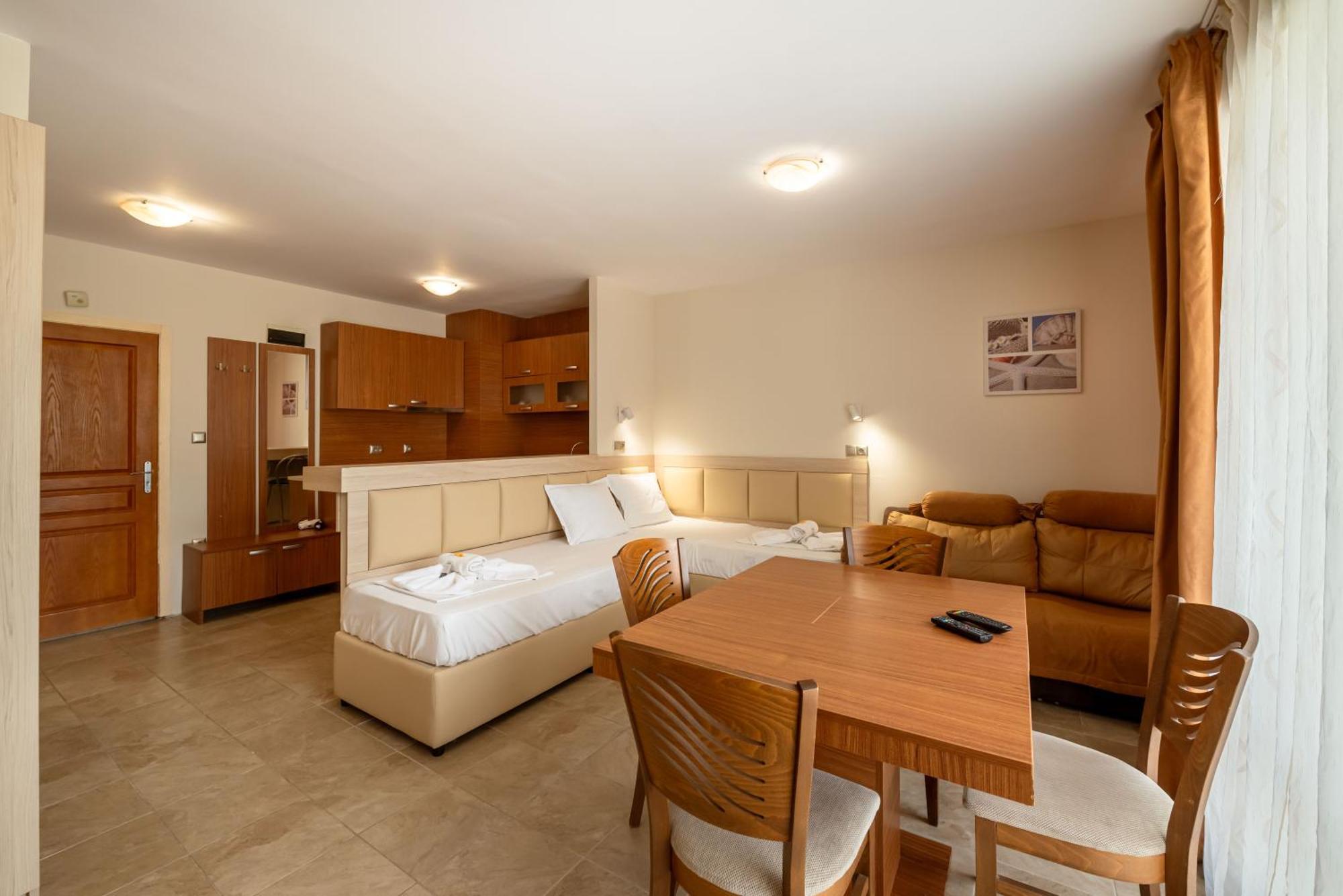 Perla Apartments نيسيبار المظهر الخارجي الصورة
