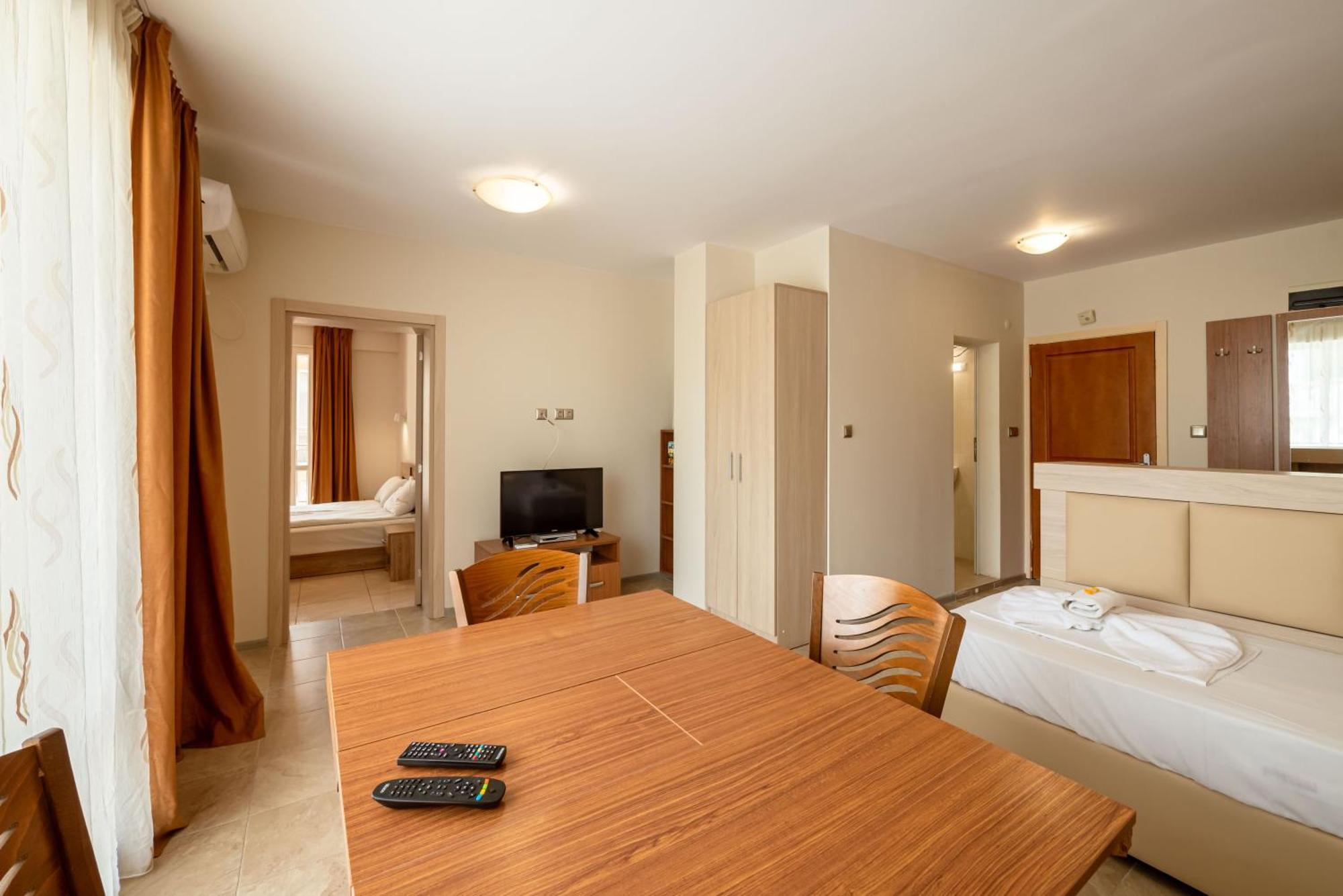 Perla Apartments نيسيبار المظهر الخارجي الصورة